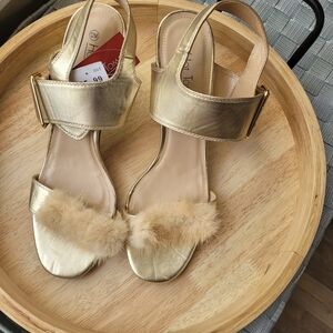 Gold Fur-Trim Slingback Sandals - Top Moda